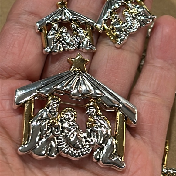 Jewelry bundle - Picture 6 of 16